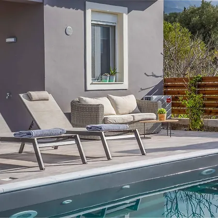 Angela Lourdas Trapezaki (Kefalonia)